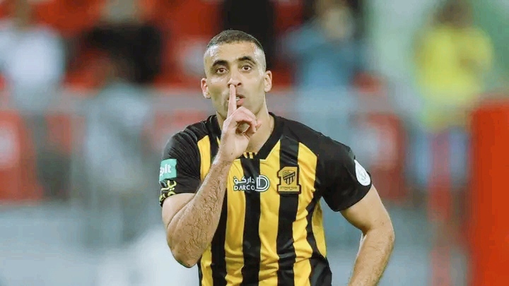 حمد الله يعبر عن سعادته بتتويج فريقه السابق بكأس العرش.