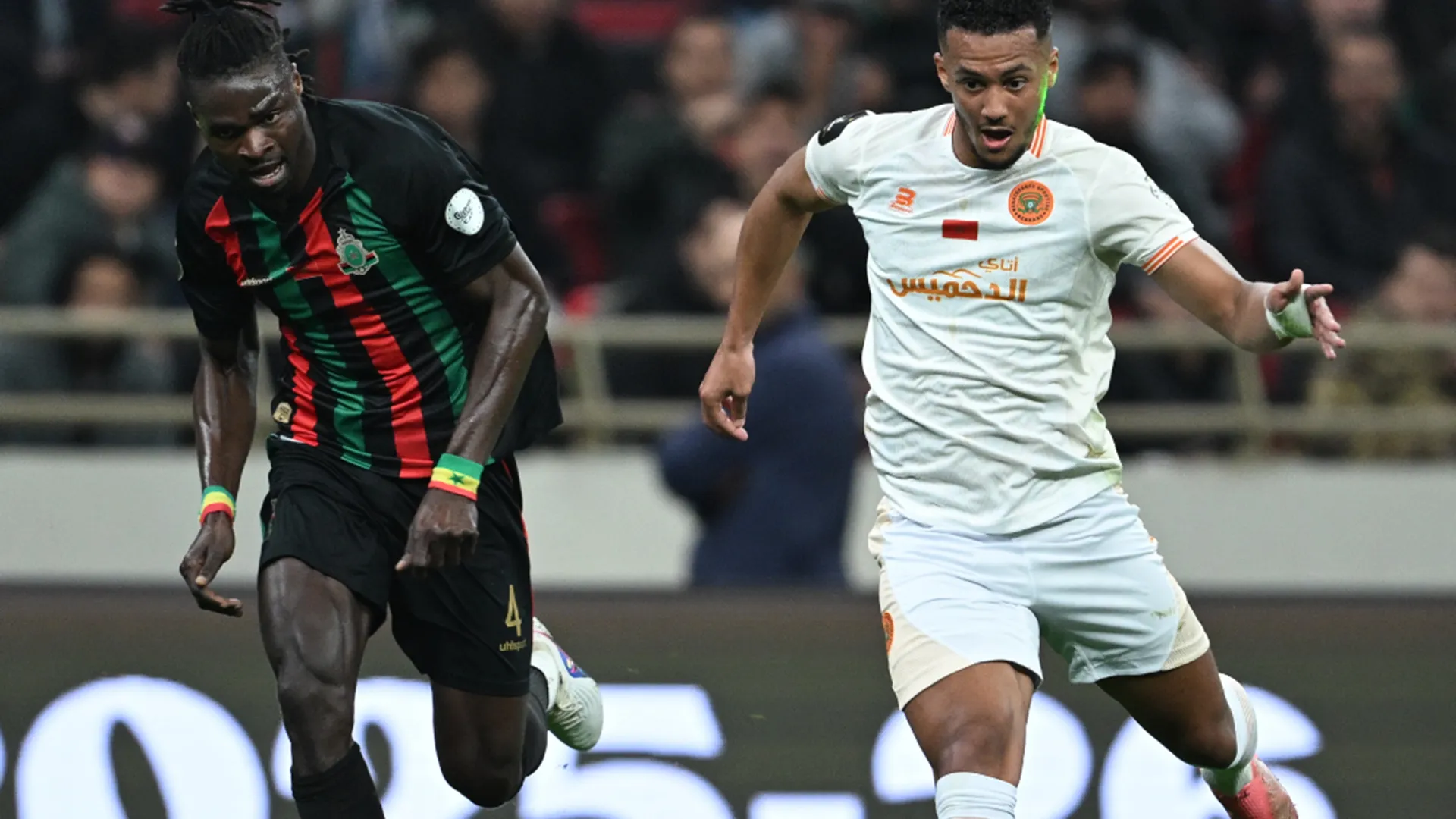 تعادل بلا أهداف في قمة نارية بين الجيش الملكي ونهضة بركان .