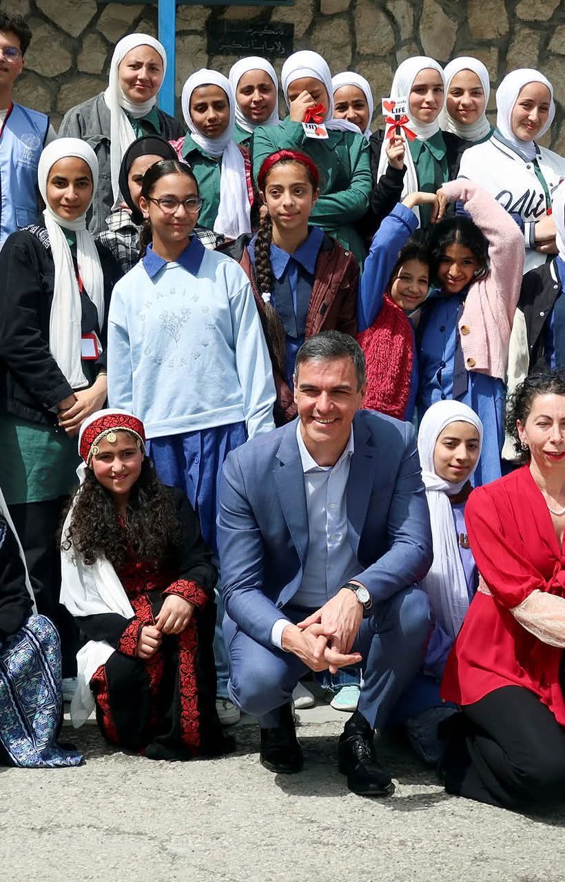 إسبانيا :حين يكون الإلتزام والوفاء ،الاف من المهاجرين يحصلون على تسوية أوضاعهم..