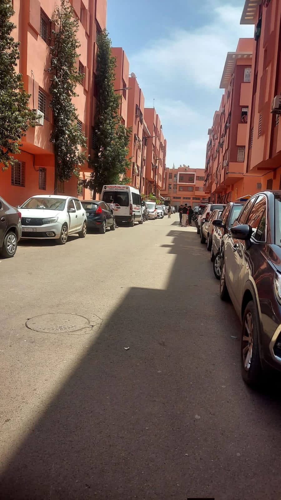 حادثة مؤلمة تهز إقامة أبواب أطلس بالمحاميد… وأسئلة مشروعة حول دور “السانديك”