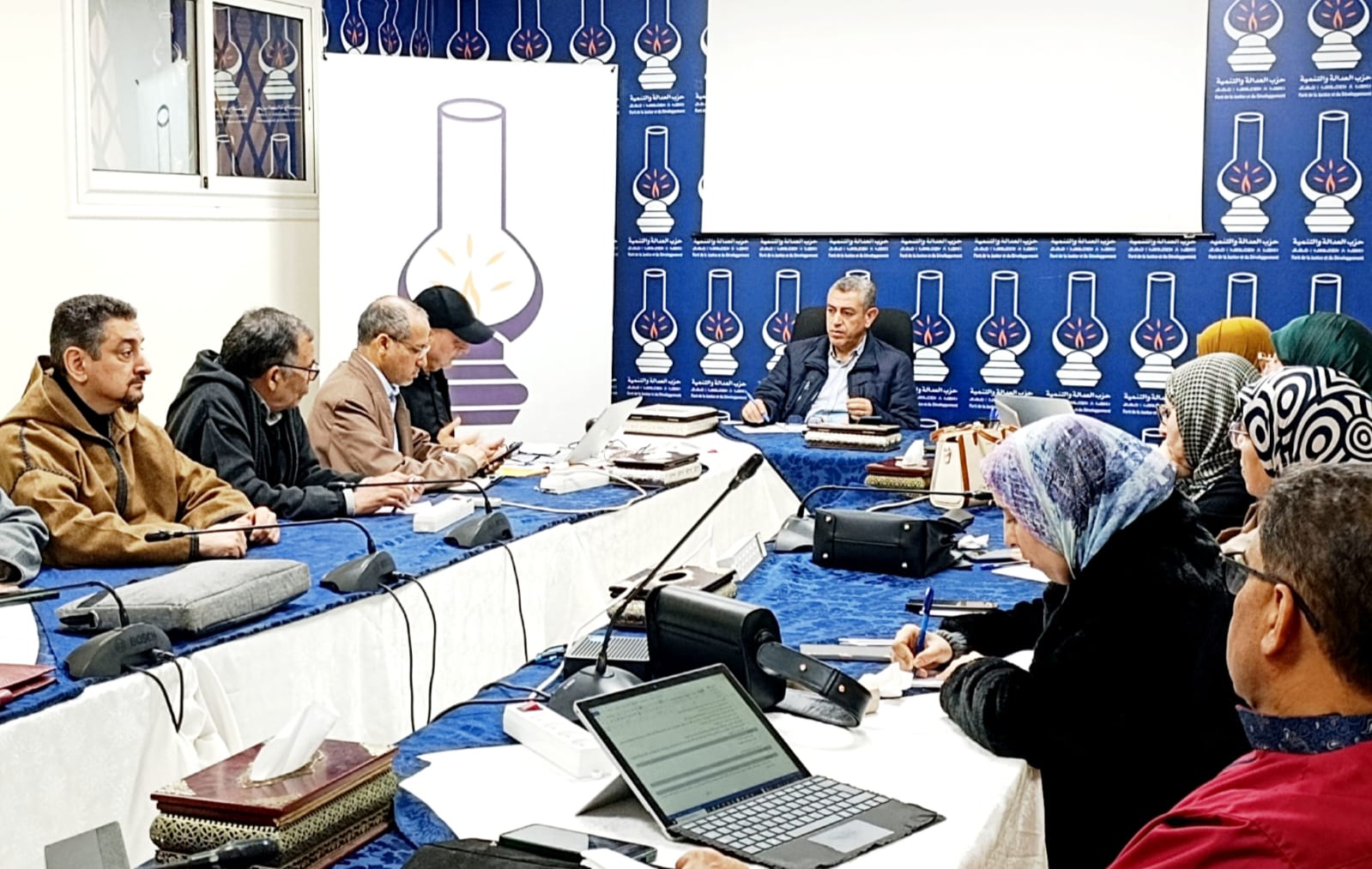 جدل قانوني بمقاطعة حسان.. فريق العدالة والتنمية يطعن في رفض تسليمه معلومات عمومية