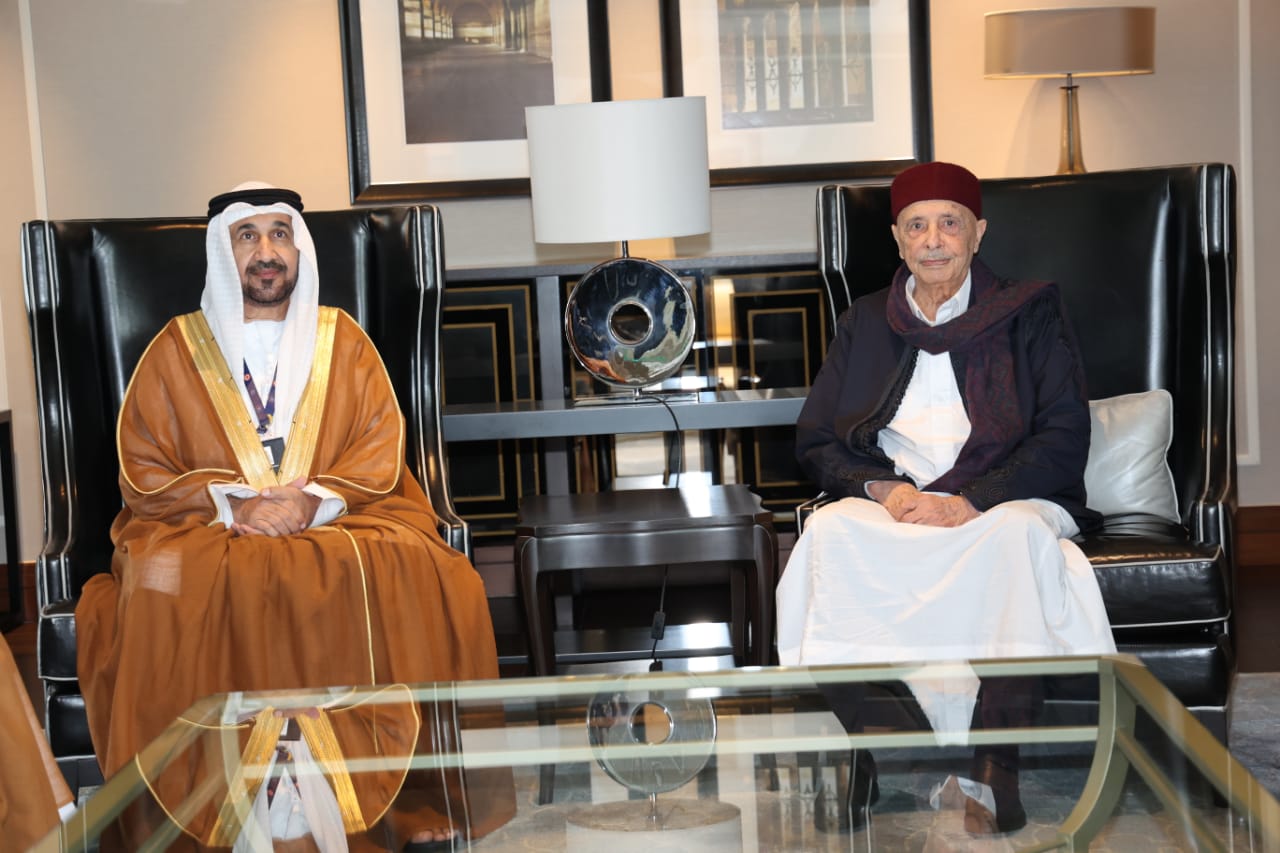 رئيس البرلمان العربي يلتقي رئيس مجلس النواب الليبي في إسطنبول
