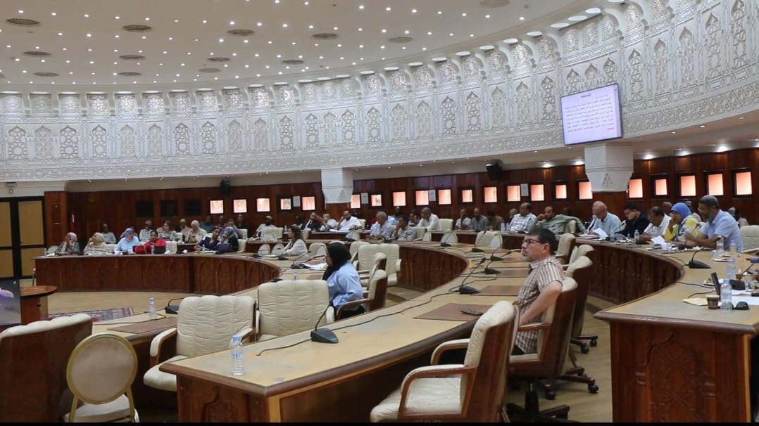 هل تتجه مراكش نحو خوصصة مرافقها العمومية؟ أسئلة تفرضها الدورة الاستثنائية للمجلس الجماعي
