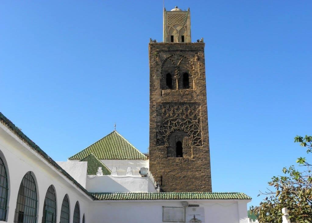 «السلكة» تفتتح موسم مولاي عبد الله أمغار لأول مرة وتعيد البعد الروحي إلى واجهة التظاهرة