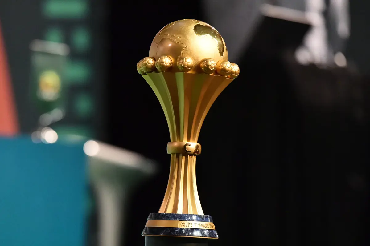 مفاجأة من الكاف.. التراجع عن قرار الأربع سنوات وإعادة كأس أمم إفريقيا إلى نظامها القديم